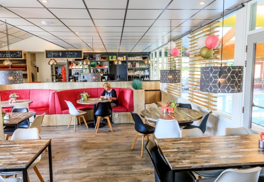 Snackbar Wanda krantje.jpg